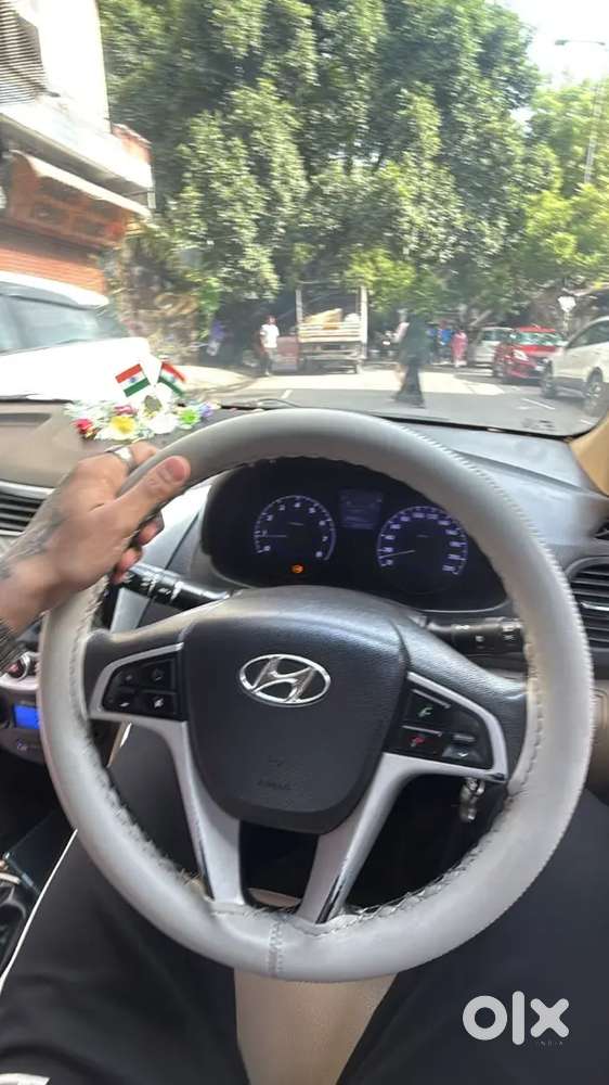 Hyundai Verna 1.6 Sx 2013 Petrol