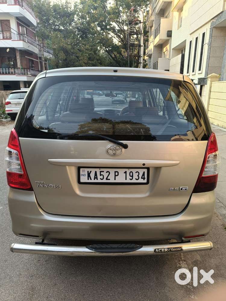Toyota Innova 2.5 G (diesel) 8 Seater, 2009, Diesel