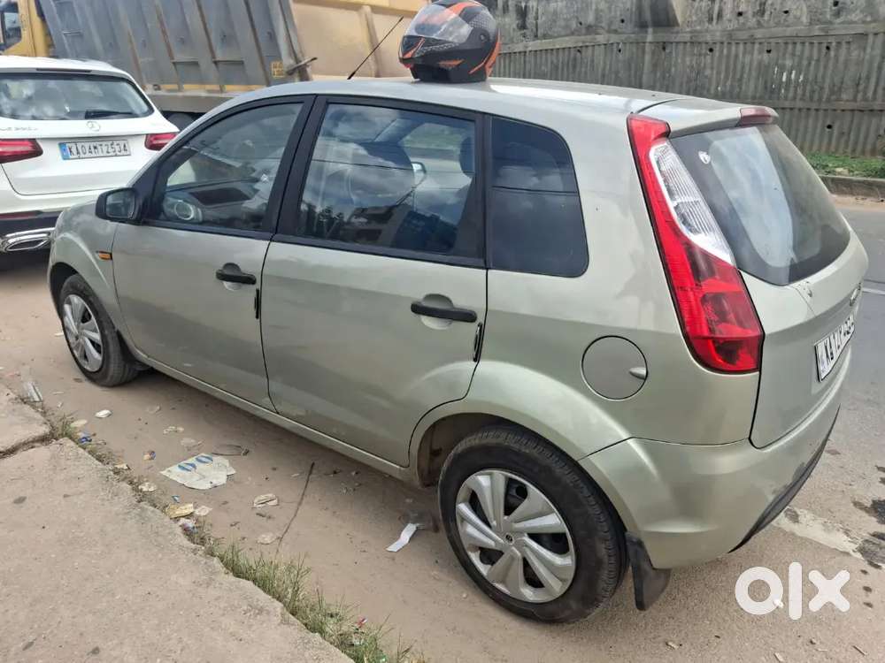 I Want Sale Ford Figo Mint Condition New 5new Tyres