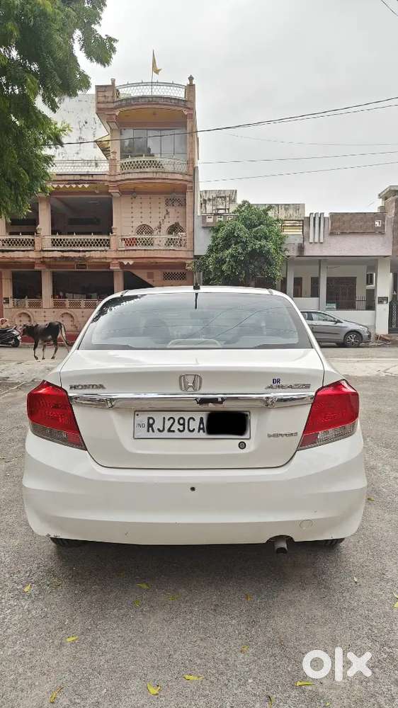 Honda Amaze Vx(o)2014 Diesel Well Maintained