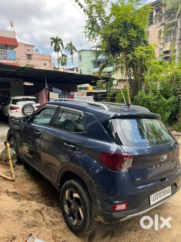 Hyundai Venue Knight Edition 2021