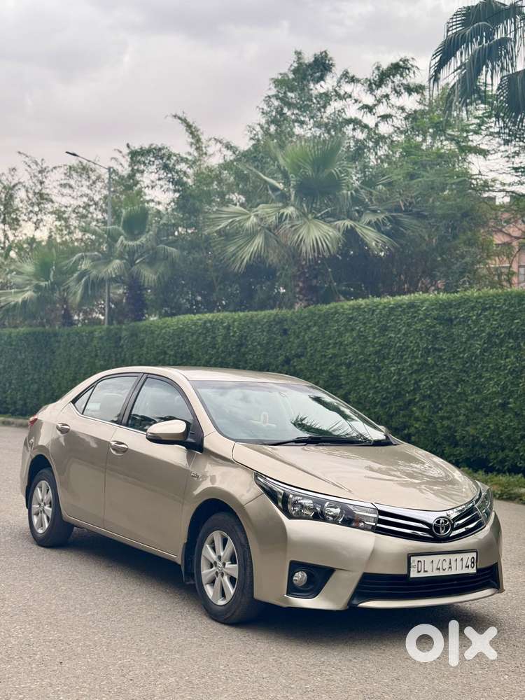 Toyota Corolla Altis 2010-2013 G, 2014, Petrol