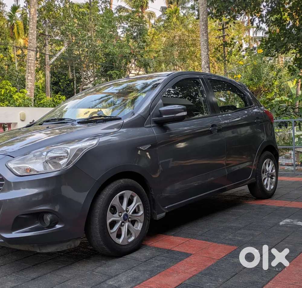 Ford Figo 2015 Auto Petrol