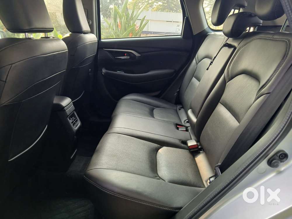 Toyota Urban Cruiser Hyryder 1.5 V Hybrid, 2022, Petrol