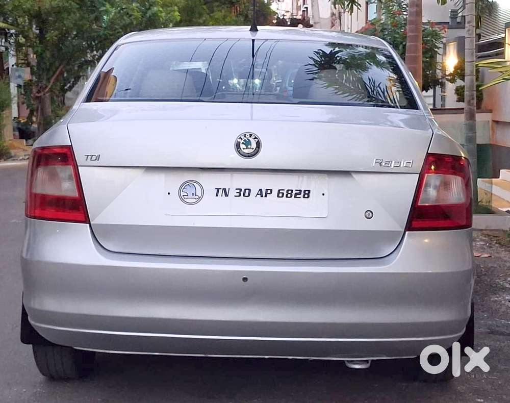 Skoda Rapid Elegance 1.6 Tdi Cr Manual, 2012, Diesel