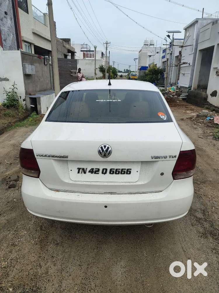 Volkswagen Vento 1.6 Highline Plus 2012