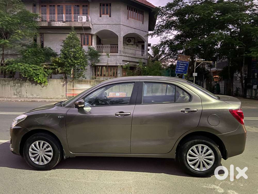 Maruti Suzuki Swift Dzire Vxi(o) Mt, 2018, Petrol