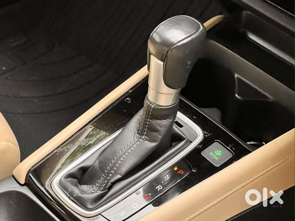 Honda City 1.5 Zx Cvt I-vtec, 2022, Petrol