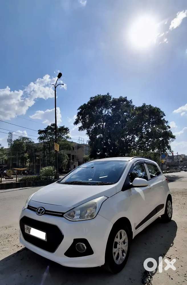 Hyundai Grand I10 2015 Petrol 75000 Km Driven