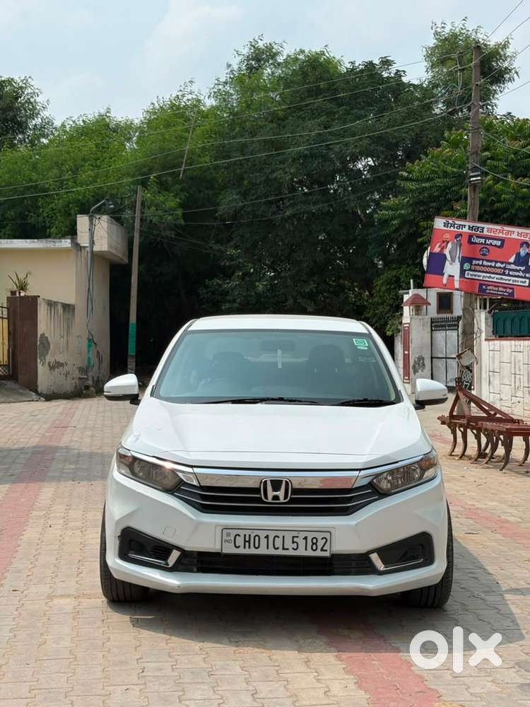 Honda Amaze 2022 Petrol Well Maintained