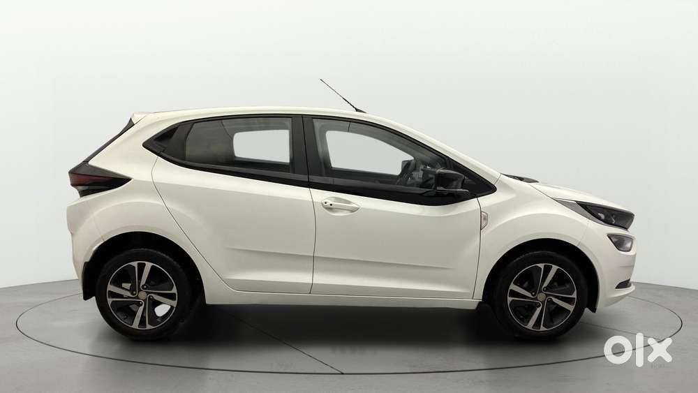 Tata Altroz Xz, 2020, Petrol