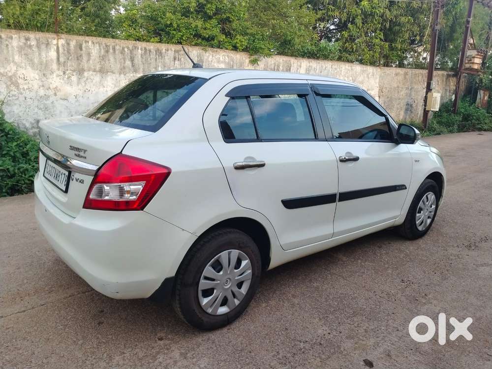 Maruti Suzuki Swift Dzire 1.2 Vxi, 2015, Petrol