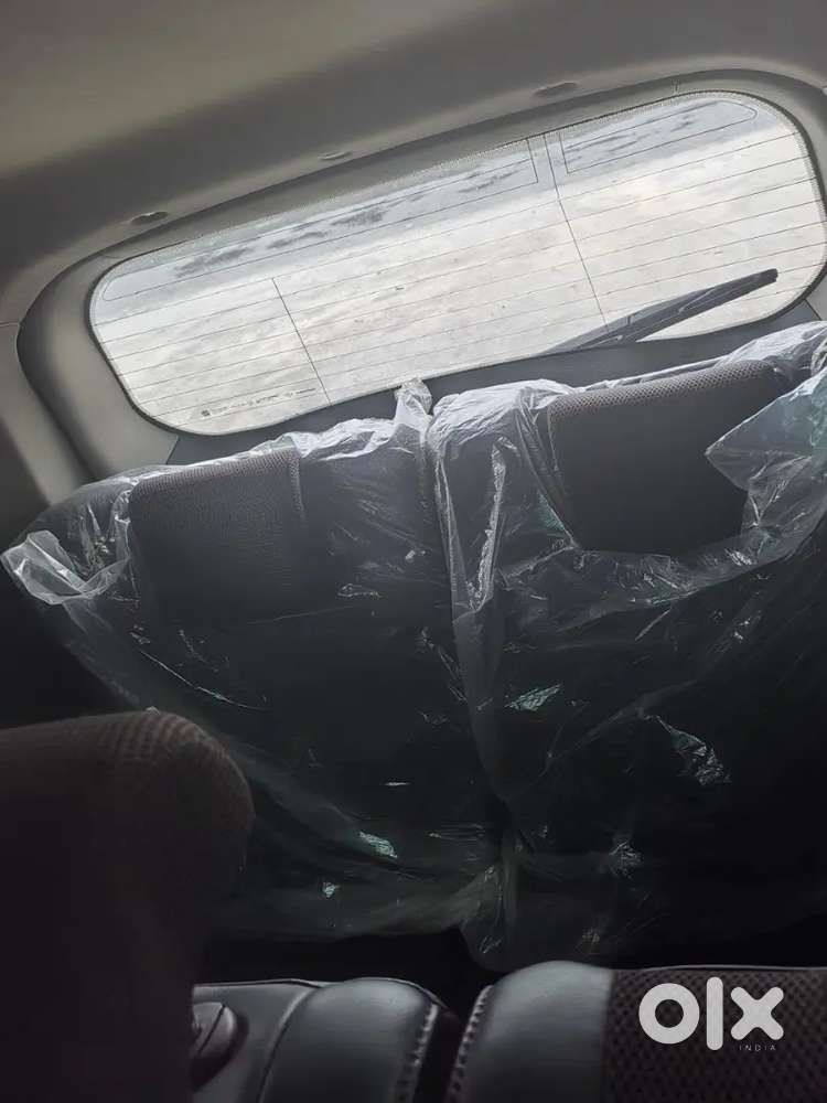 Mahindra Xuv500 2014 Diesel 142000 Km Driven