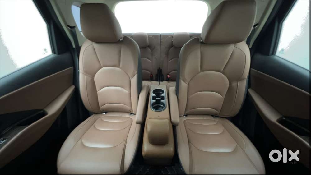 Mg Hector Plus Savvy Pro 1.5 Turbo Petrol Cvt 6 Str, 2023, Petrol
