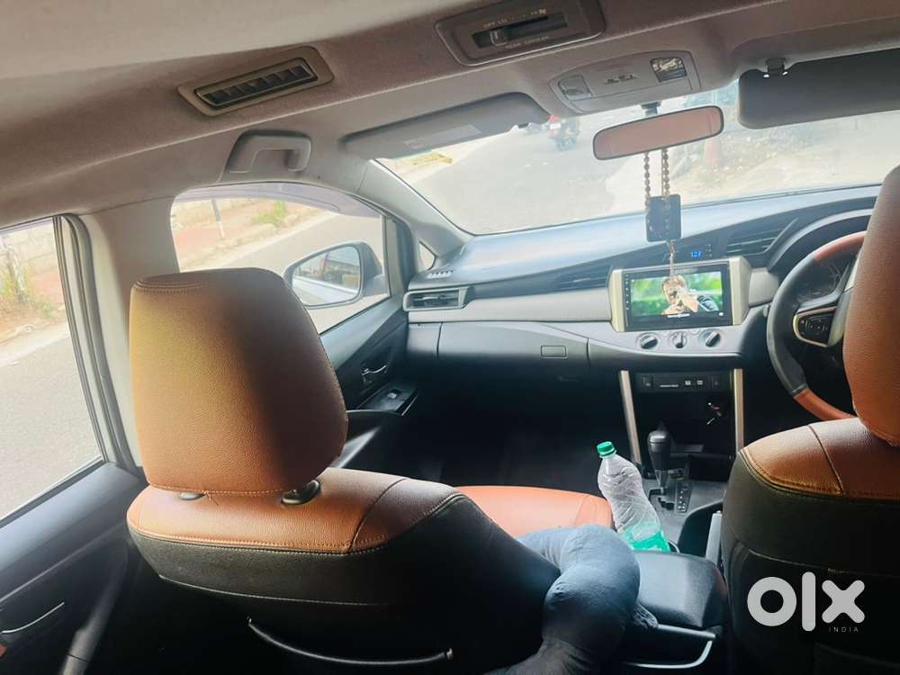 Toyota Innova Crysta 2016