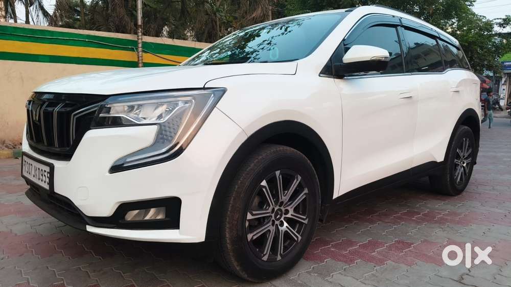 Mahindra Xuv700 2.2 Ax 7 Diesel At Str, 2022, Diesel