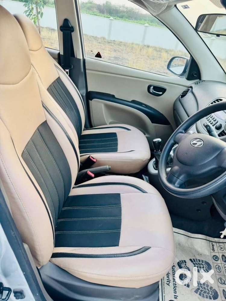 Hyundai I10 Sportz, 2015, Petrol