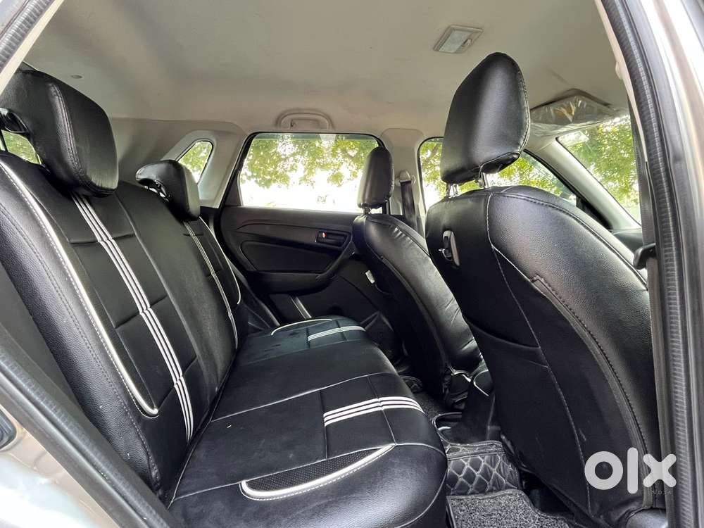 Maruti Suzuki Brezza 1.5 Vxi Smart Hybrid, 2021, Petrol