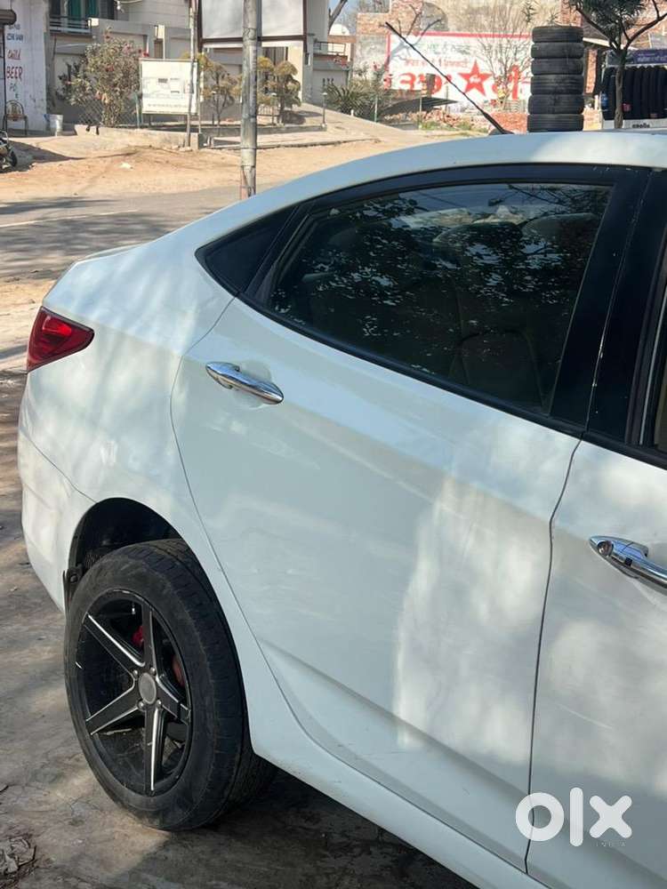 Hyundai Verna 2011 Diesel 115000 Km Driven