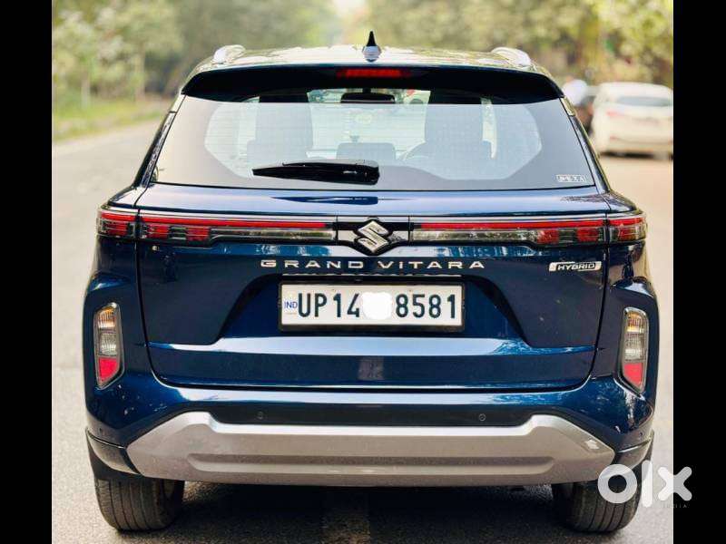 Maruti Suzuki Grand Vitara 1.5 Zeta Plus Intelligent Hybrid Ecvt, 20..