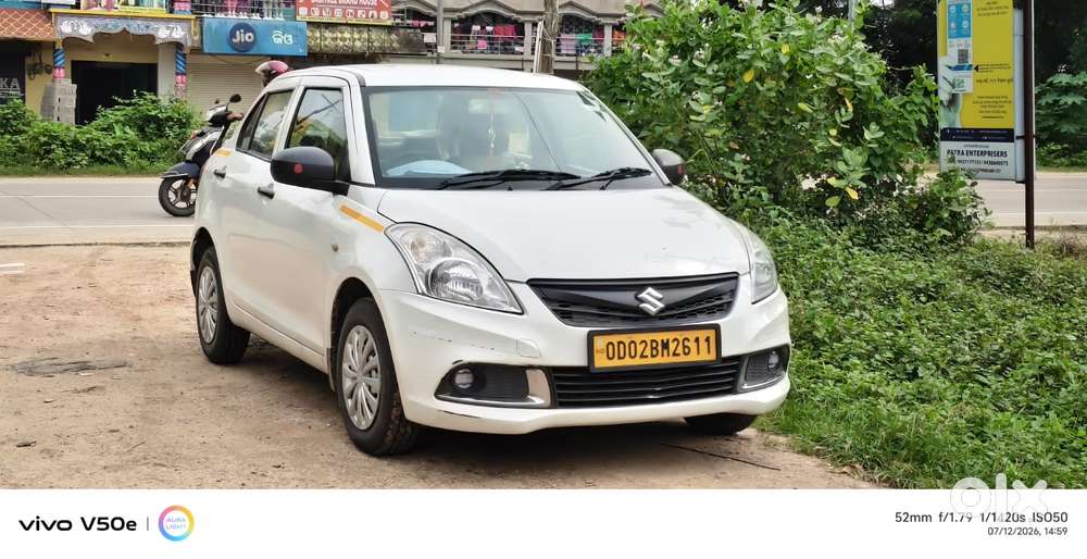 Maruti Suzuki Swift Dzire Vxi Optional, 2020, Petrol