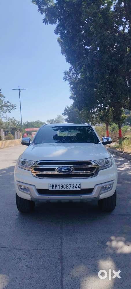 Ford Endeavour 3.2 Titanium At 4x4, 2017, Diesel