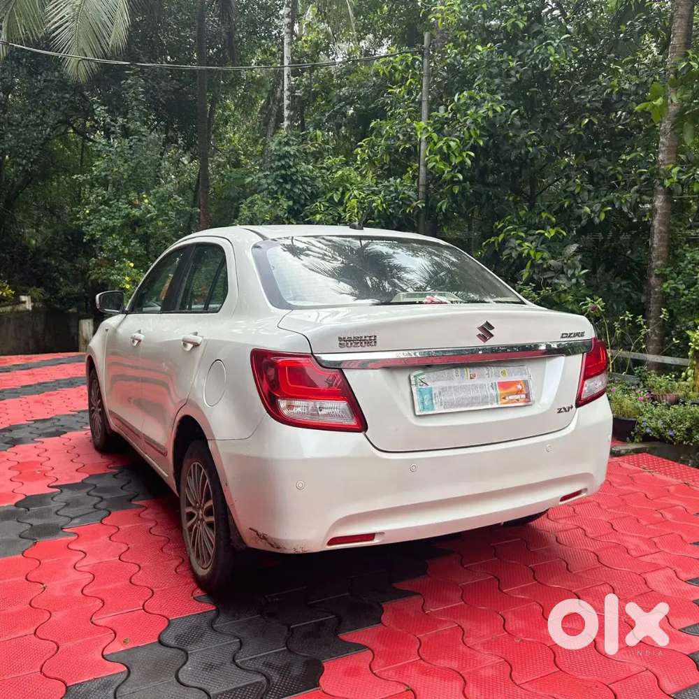 Maruti Suzuki Dzire 2017 Petrol Well Maintained