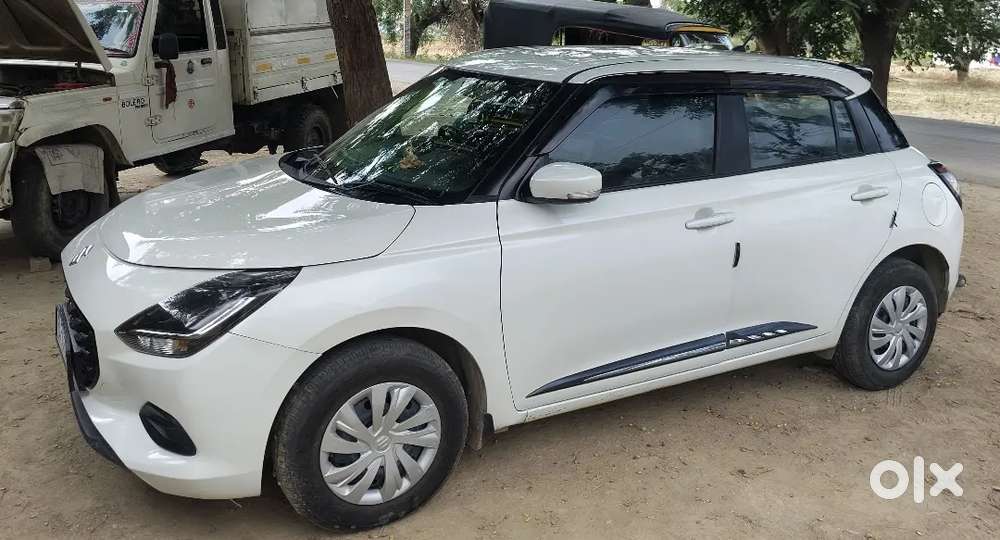 Maruti Suzuki Swift Vxi