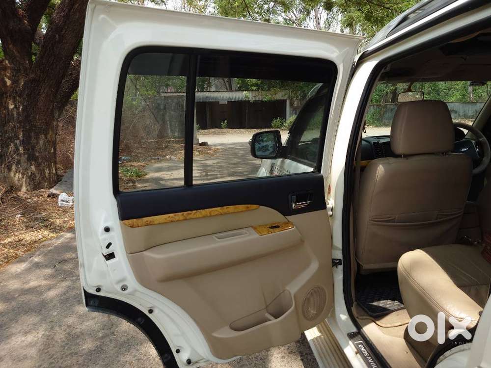 Ford Endeavour 3.0 4 X 2 Automatic