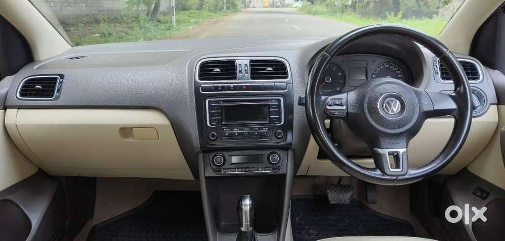 Volkswagen Vento 1.2 Tsi Highline At, 2014, Petrol