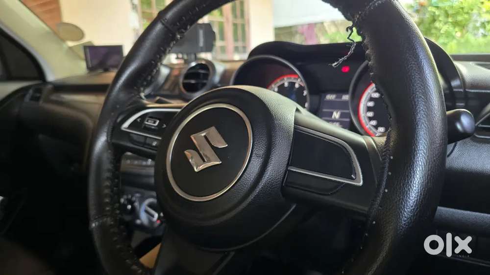 2018 Maruti Suzuki Swift Vxi Amt  35,500 Km  1st Owner