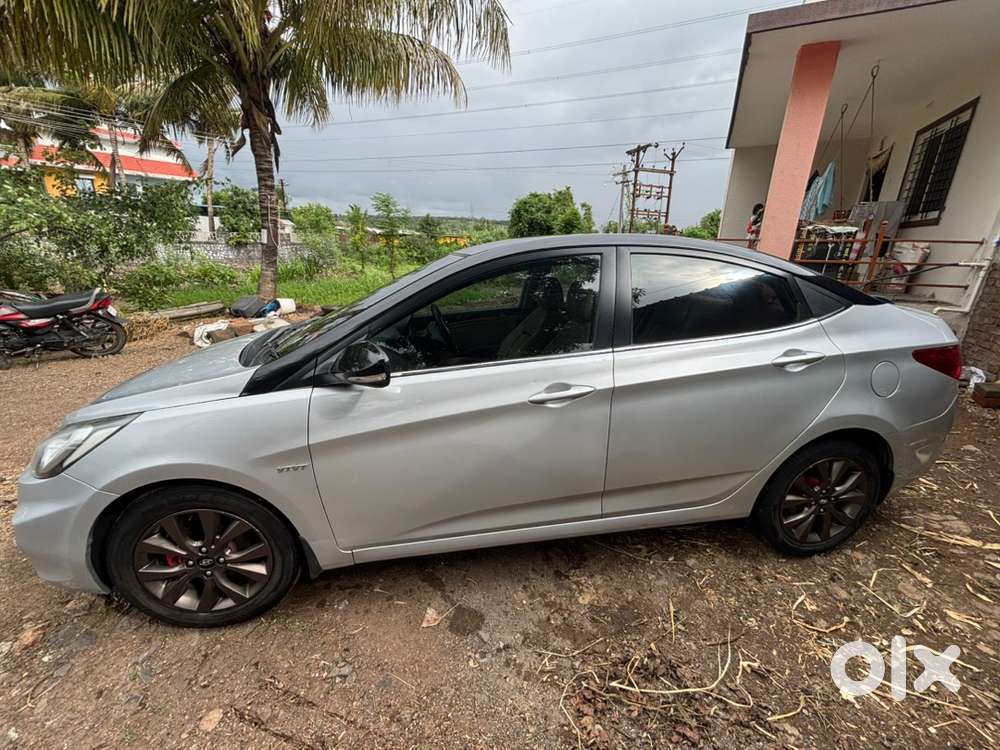 Hyundai Fluidic Verna Petrol 2014
