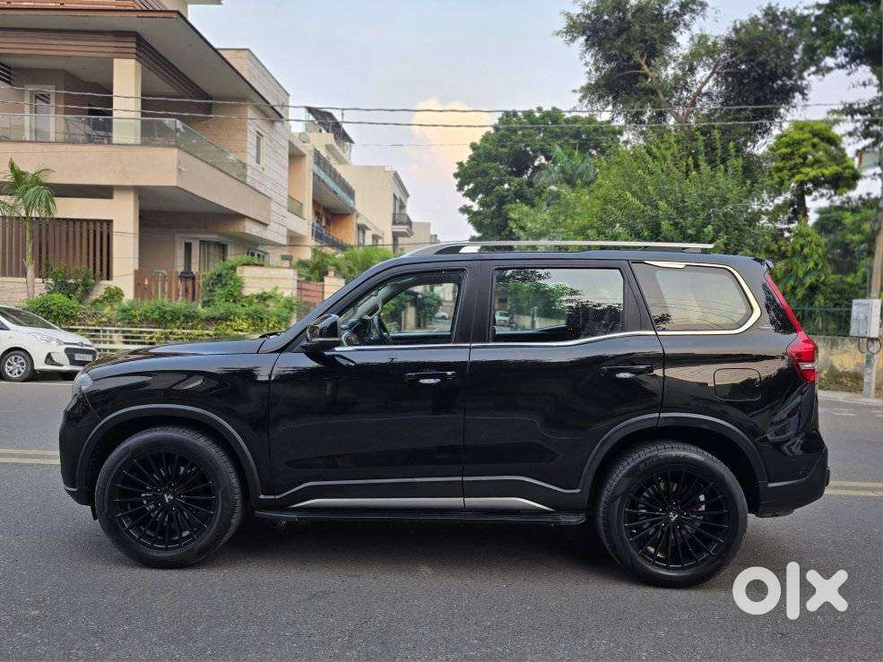 Mahindra Scorpio N Z8 Select Diesel At 2wd 7-seater, 2025, Diesel