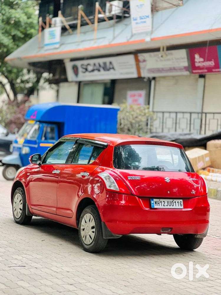 Maruti Suzuki Swift Vxi With Abs, 2013, Petrol