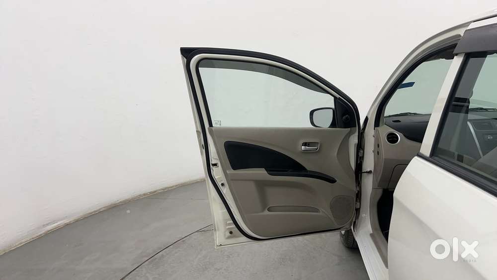 Maruti Suzuki Celerio 1.0 Vxi Amt, 2014, Petrol