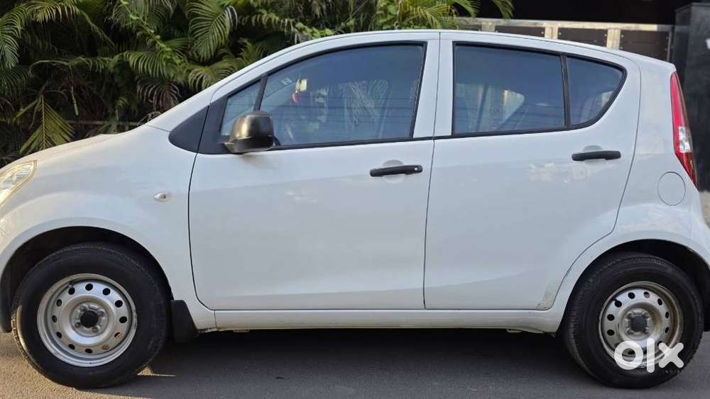 Maruti Suzuki Ritz Lxi, 2012, Petrol