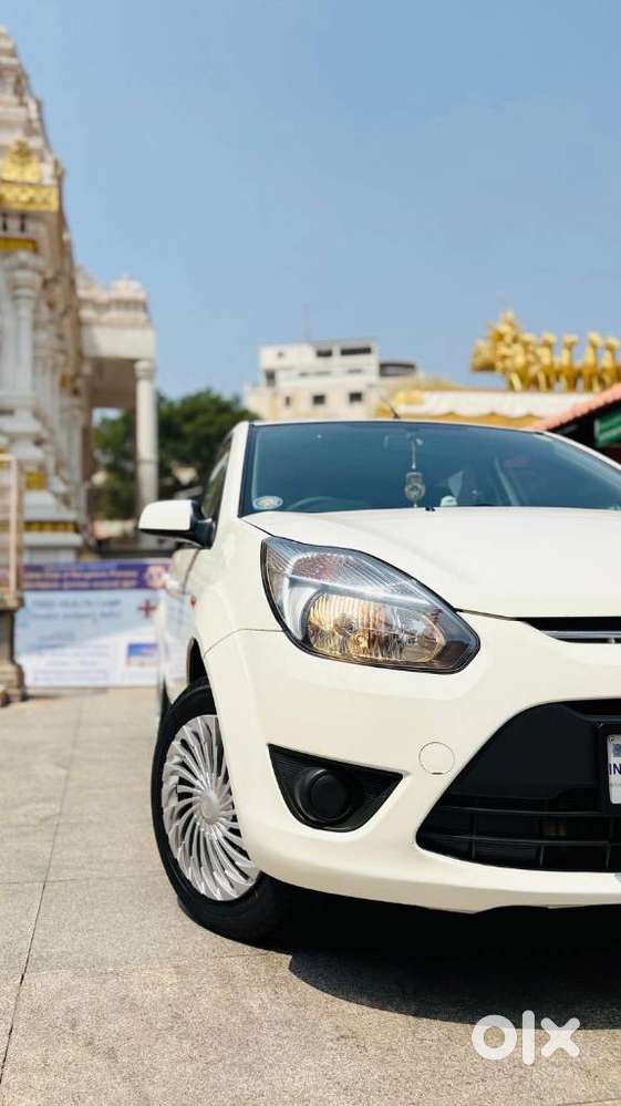 Ford Figo 2010-2012 Petrol Zxi, 2011, Petrol