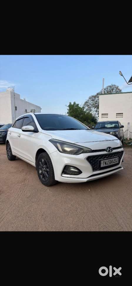 Hyundai I20 Sportz 1.2 Bs-iv, 2018, Petrol