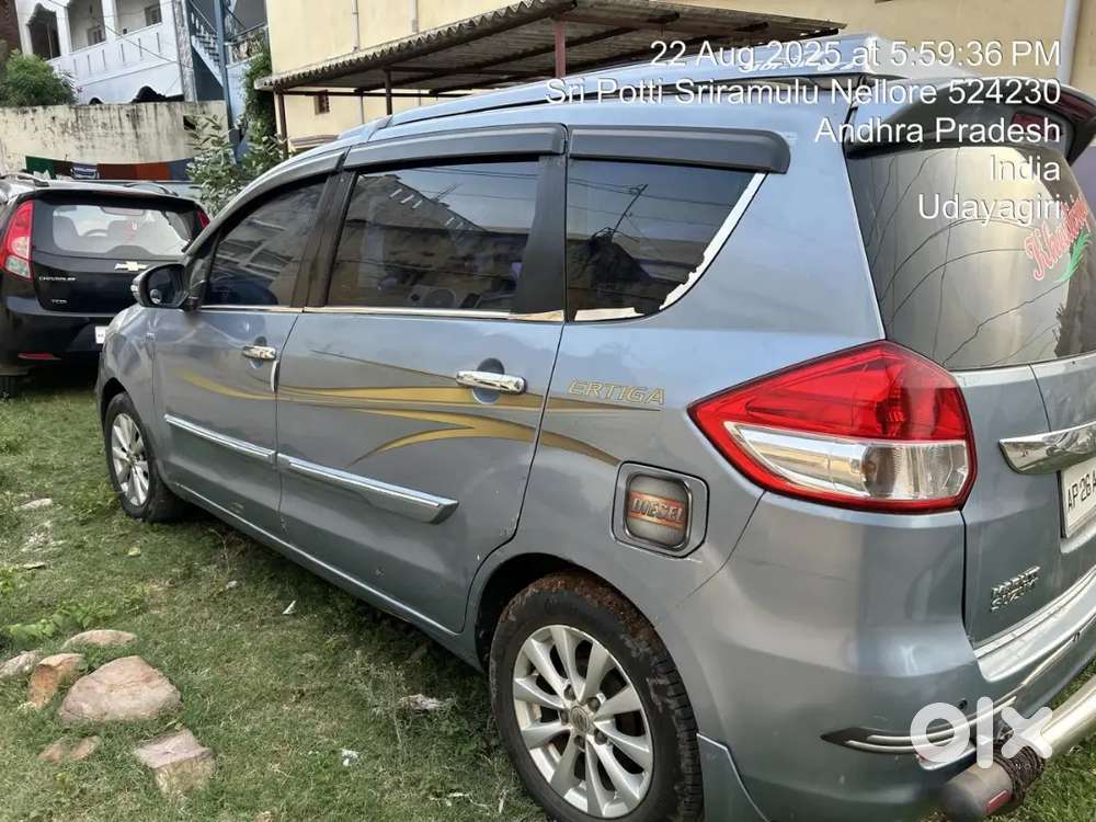 Maruti Suzuki Ertiga 2015 Diesel 180000 Km Driven