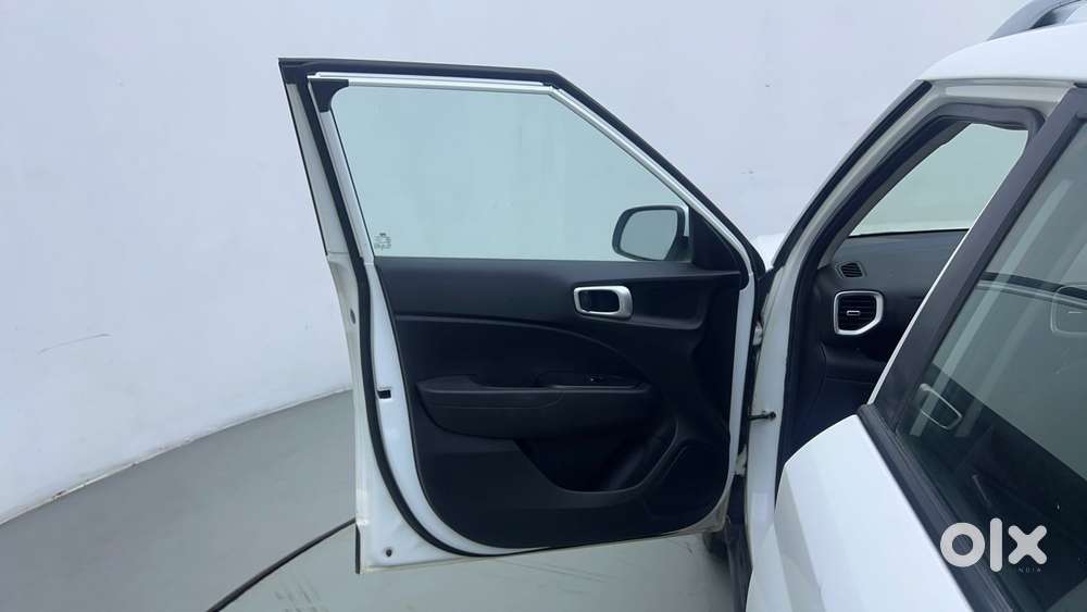 Hyundai Venue Sx Plus Turbo Dct, 2022, Petrol