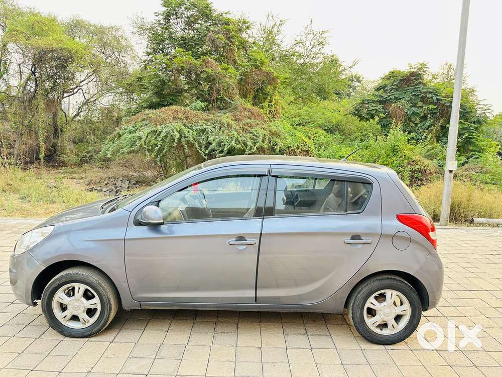 Hyundai I20 Sportz 1.2 Bs-iv, 2011, Petrol