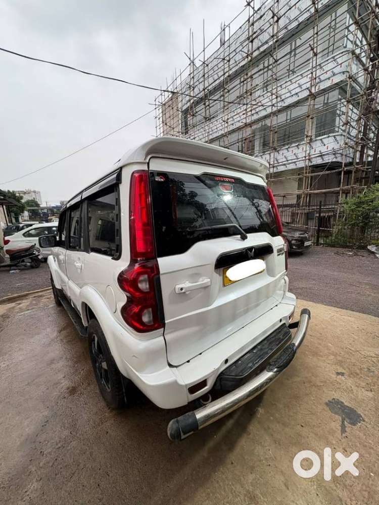 Mahindra Scorpio Classic 2.2 S 11 Mt 7 Cc, 2024, Petrol