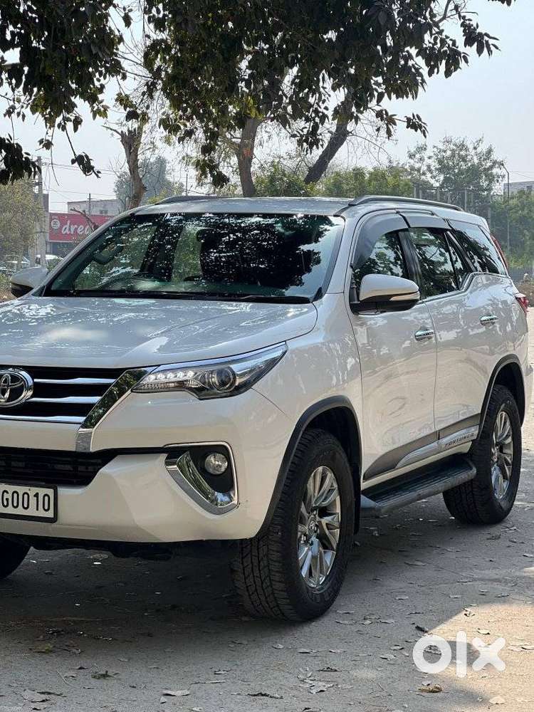 Toyota Fortuner 4x2 At 2.8 Diesel, 2017, Diesel