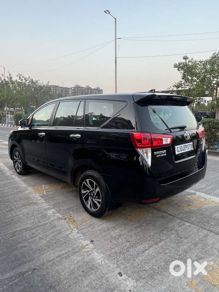 Toyota Innova Crysta 2.4 V 7 Str, 2025, Diesel