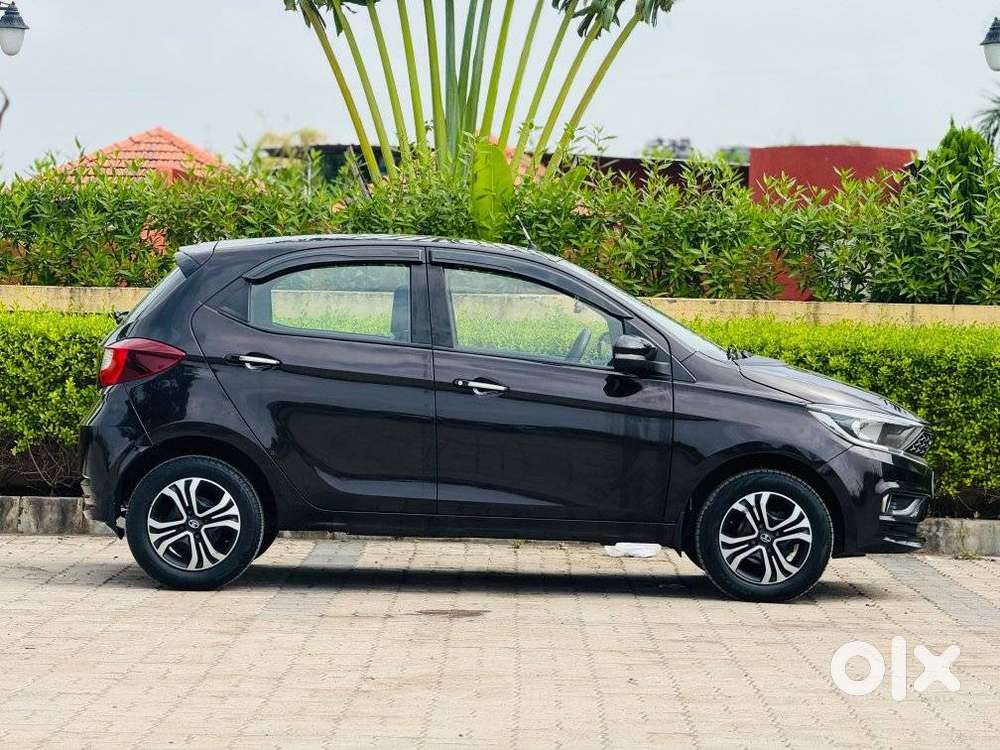 Tata Tiago Xz Plus Cng Dual Tone, 2022, Cng & Hybrids