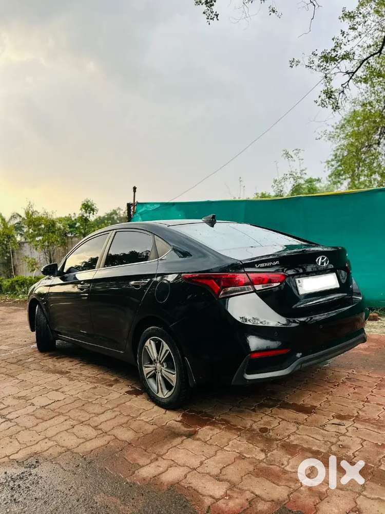 Hyundai Verna 2018 Verna 1.6 Vtvt Sx(o)top Model Sunroof Petrol
