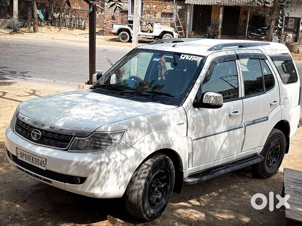 Tata Safari Storme 2018