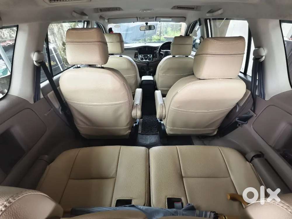 Toyota Innova 2.5 G4 Diesel 2016 - Well Maintained - For Sale