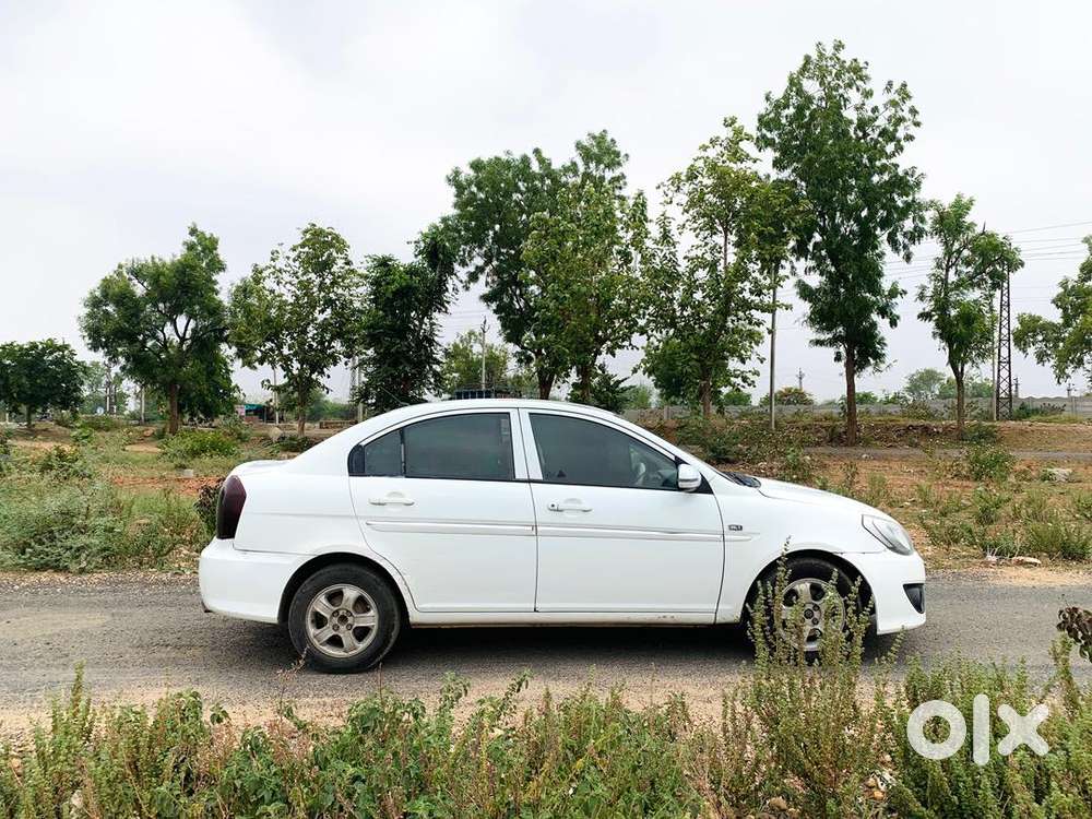 Hyundai Verna 2011 Diesel Well Maintained