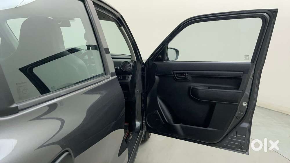 Maruti Suzuki S-presso Vxi Opt, 2025, Petrol